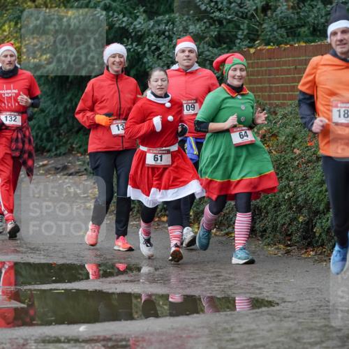 07.12.2025 - St. Pauli X-Mass-Run No. 15 Michael Burmester http://msf.ph/oto/9402298 07.12.2025 10:41:56 Laufen 439, 132, 13, 61, 09, 64, 1826 meine-sportfotos.de