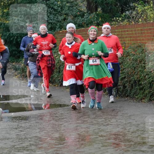 07.12.2025 - St. Pauli X-Mass-Run No. 15 Michael Burmester http://msf.ph/oto/9402303 07.12.2025 10:41:58 Laufen 1826, 132, 61, 64, 09 meine-sportfotos.de