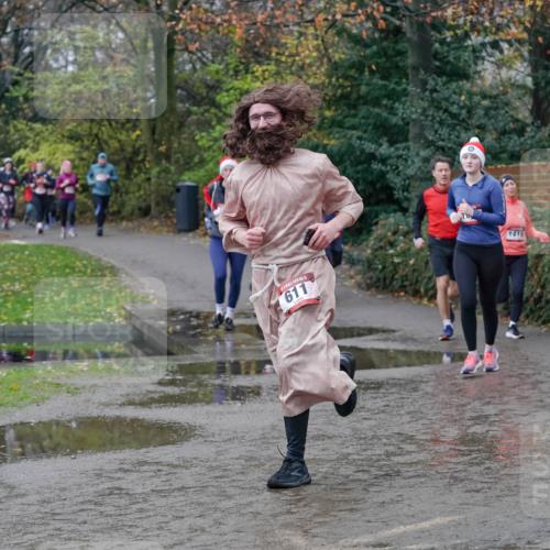 07.12.2025 - St. Pauli X-Mass-Run No. 15 Michael Burmester http://msf.ph/oto/9402330 07.12.2025 10:42:07 Laufen 611, 1416 meine-sportfotos.de