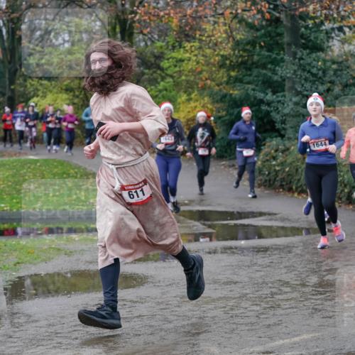07.12.2025 - St. Pauli X-Mass-Run No. 15 Michael Burmester http://msf.ph/oto/9402333 07.12.2025 10:42:07 Laufen 611, 1644, 1416 meine-sportfotos.de