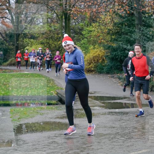 07.12.2025 - St. Pauli X-Mass-Run No. 15 Michael Burmester http://msf.ph/oto/9402335 07.12.2025 10:42:09 Laufen 1416 meine-sportfotos.de