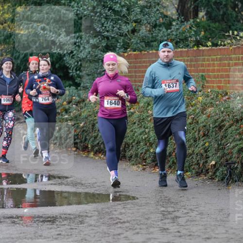 07.12.2025 - St. Pauli X-Mass-Run No. 15 Michael Burmester http://msf.ph/oto/9402353 07.12.2025 10:42:16 Laufen 1067, 1065, 764, 1640, 1637 meine-sportfotos.de