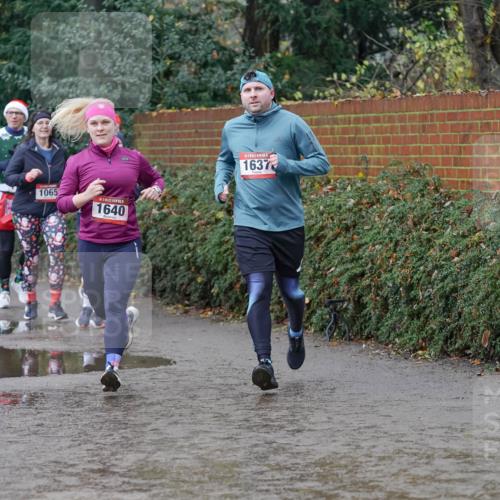 07.12.2025 - St. Pauli X-Mass-Run No. 15 Michael Burmester http://msf.ph/oto/9402359 07.12.2025 10:42:17 Laufen 1067, 1065, 1640, 1637 meine-sportfotos.de