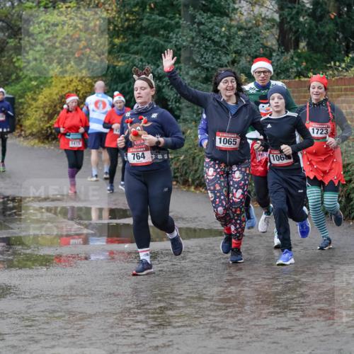 07.12.2025 - St. Pauli X-Mass-Run No. 15 Michael Burmester http://msf.ph/oto/9402365 07.12.2025 10:42:20 Laufen 1411, 764, 5, 1065, 1060, 1723 meine-sportfotos.de