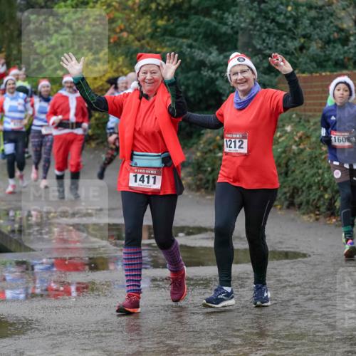 07.12.2025 - St. Pauli X-Mass-Run No. 15 Michael Burmester http://msf.ph/oto/9402387 07.12.2025 10:42:26 Laufen 15, 1411, 15, 1212, 160 meine-sportfotos.de
