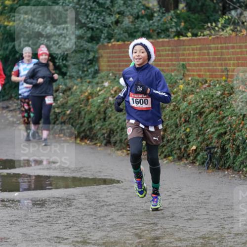 07.12.2025 - St. Pauli X-Mass-Run No. 15 Michael Burmester http://msf.ph/oto/9402390 07.12.2025 10:42:27 Laufen 1600 meine-sportfotos.de