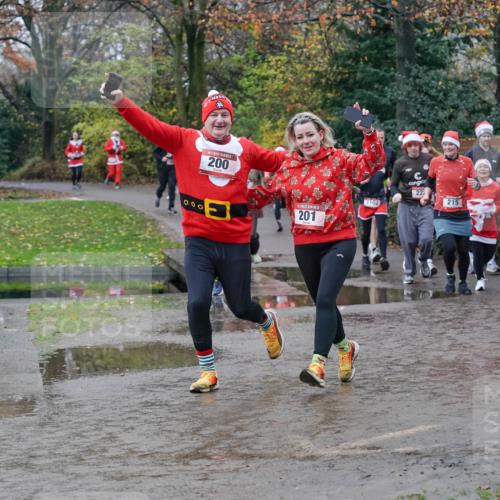 07.12.2025 - St. Pauli X-Mass-Run No. 15 Michael Burmester http://msf.ph/oto/9402446 07.12.2025 10:42:42 Laufen 000, 200, 201, 1102, 22, 215, 557 meine-sportfotos.de