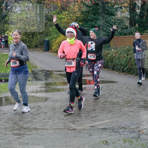 07.12.2025 - St. Pauli X-Mass-Run No. 15 Michael Burmester http://msf.ph/oto/9402483 07.12.2025 10:42:50 Laufen 298, 300, 1670, 1703 meine-sportfotos.de