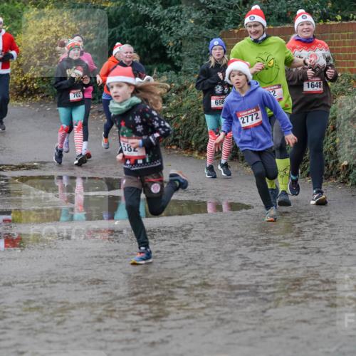 07.12.2025 - St. Pauli X-Mass-Run No. 15 Michael Burmester http://msf.ph/oto/9402521 07.12.2025 10:43:02 Laufen 1856, 4000, 702, 582, 698, 2772, 2, 1648 meine-sportfotos.de