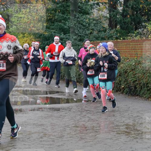 07.12.2025 - St. Pauli X-Mass-Run No. 15 Michael Burmester http://msf.ph/oto/9402536 07.12.2025 10:43:05 Laufen 4000, 1648, 185, 185, 306, 702, 698 meine-sportfotos.de