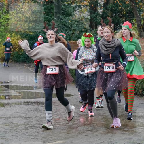 07.12.2025 - St. Pauli X-Mass-Run No. 15 Michael Burmester http://msf.ph/oto/9402590 07.12.2025 10:43:18 Laufen 831, 734, 305, 1200, 285 meine-sportfotos.de