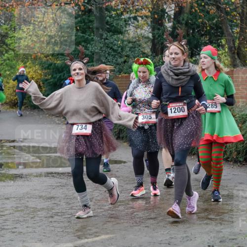 07.12.2025 - St. Pauli X-Mass-Run No. 15 Michael Burmester http://msf.ph/oto/9402591 07.12.2025 10:43:19 Laufen 831, 734, 305, 1200, 285 meine-sportfotos.de