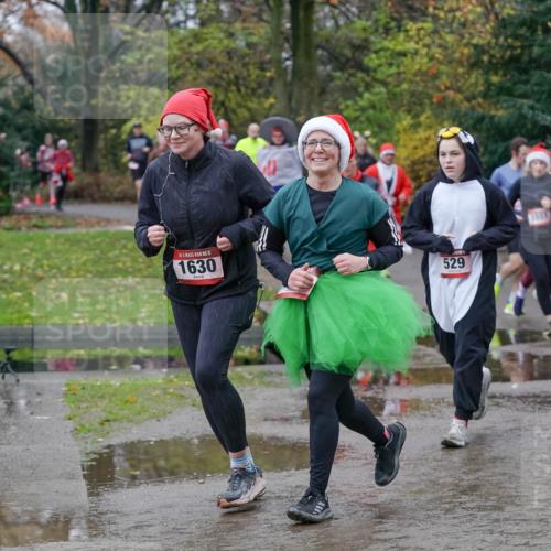 07.12.2025 - St. Pauli X-Mass-Run No. 15 Michael Burmester http://msf.ph/oto/9402619 07.12.2025 10:43:28 Laufen 15, 1630, 529, 599 meine-sportfotos.de