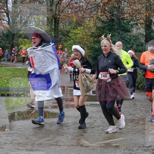 07.12.2025 - St. Pauli X-Mass-Run No. 15 Michael Burmester http://msf.ph/oto/9402667 07.12.2025 10:43:38 Laufen 89, 33, 5, 740, 7045, 1401 meine-sportfotos.de