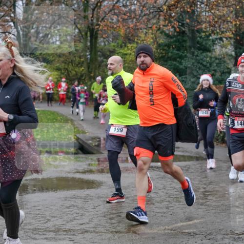 07.12.2025 - St. Pauli X-Mass-Run No. 15 Michael Burmester http://msf.ph/oto/9402674 07.12.2025 10:43:39 Laufen 740, 199, 1045, 1401 meine-sportfotos.de
