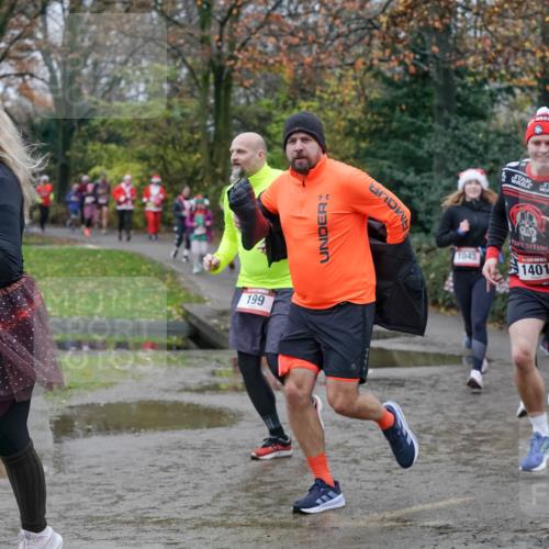 07.12.2025 - St. Pauli X-Mass-Run No. 15 Michael Burmester http://msf.ph/oto/9402675 07.12.2025 10:43:40 Laufen 740, 199, 1045, 1401 meine-sportfotos.de