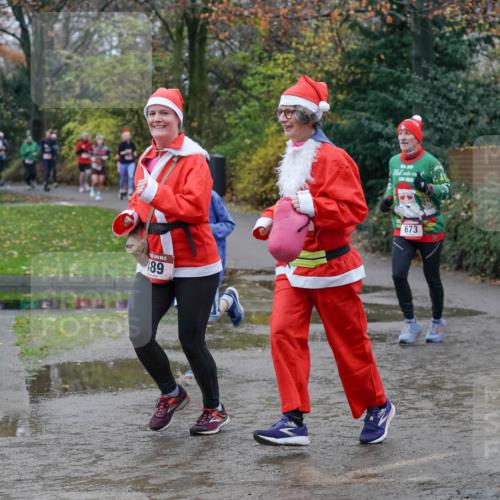 07.12.2025 - St. Pauli X-Mass-Run No. 15 Michael Burmester http://msf.ph/oto/9402739 07.12.2025 10:43:56 Laufen 5, 89, 673, 59, 565 meine-sportfotos.de