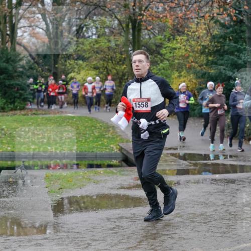 07.12.2025 - St. Pauli X-Mass-Run No. 15 Michael Burmester http://msf.ph/oto/9402763 07.12.2025 10:44:09 Laufen 15, 1558, 1199, 1608 meine-sportfotos.de