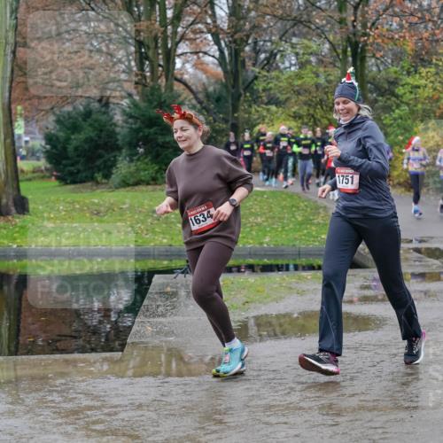 07.12.2025 - St. Pauli X-Mass-Run No. 15 Michael Burmester http://msf.ph/oto/9402789 07.12.2025 10:44:16 Laufen 1634, 1751, 1666 meine-sportfotos.de