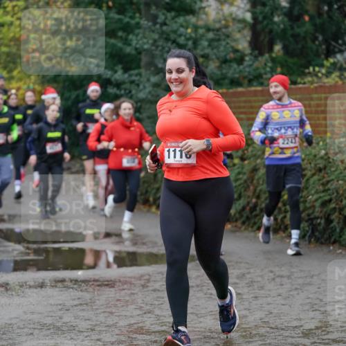 07.12.2025 - St. Pauli X-Mass-Run No. 15 Michael Burmester http://msf.ph/oto/9402809 07.12.2025 10:44:21 Laufen 15, 4809, 1110, 9000, 2243 meine-sportfotos.de