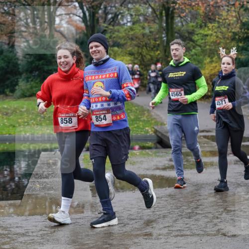 07.12.2025 - St. Pauli X-Mass-Run No. 15 Michael Burmester http://msf.ph/oto/9402832 07.12.2025 10:44:26 Laufen 15, 858, 15, 854, 4565, 4571, 01, 4561 meine-sportfotos.de