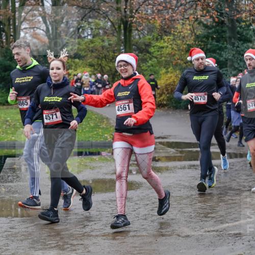 07.12.2025 - St. Pauli X-Mass-Run No. 15 Michael Burmester http://msf.ph/oto/9402837 07.12.2025 10:44:27 Laufen 0, 4565, 0, 4571, 4561, 0, 4570, 578, 569, 4563 meine-sportfotos.de