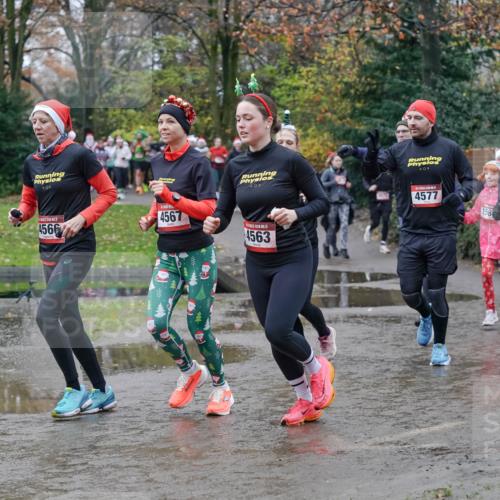 07.12.2025 - St. Pauli X-Mass-Run No. 15 Michael Burmester http://msf.ph/oto/9402850 07.12.2025 10:44:30 Laufen 0, 0, 4566, 4567, 4563, 4577, 158, 4573, 559 meine-sportfotos.de