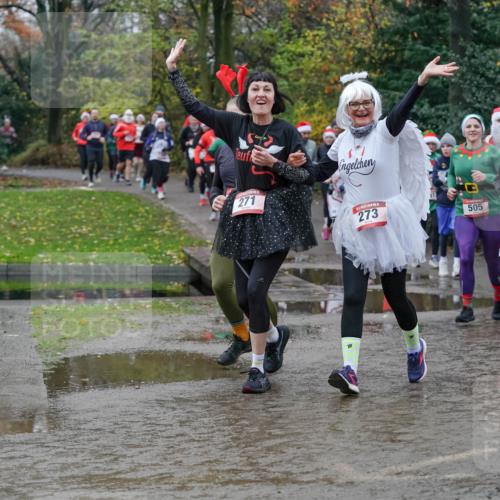 07.12.2025 - St. Pauli X-Mass-Run No. 15 Michael Burmester http://msf.ph/oto/9402898 07.12.2025 10:44:43 Laufen 271, 273, 505, 1208, 514 meine-sportfotos.de