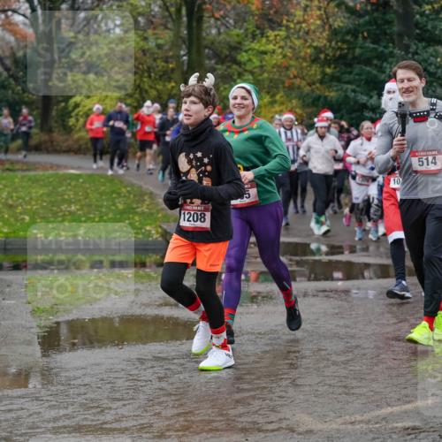 07.12.2025 - St. Pauli X-Mass-Run No. 15 Michael Burmester http://msf.ph/oto/9402907 07.12.2025 10:44:45 Laufen 15, 1208, 15, 10, 514, 11248, 1556, 1049 meine-sportfotos.de