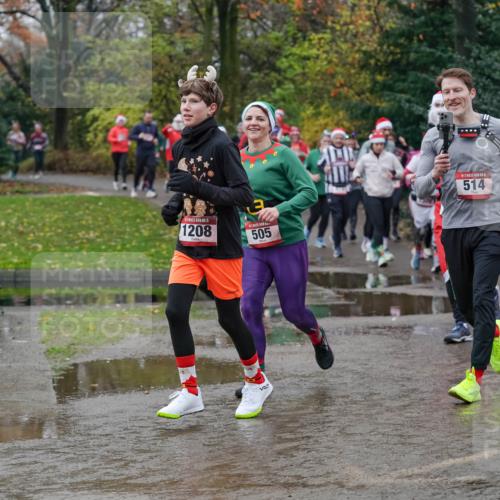 07.12.2025 - St. Pauli X-Mass-Run No. 15 Michael Burmester http://msf.ph/oto/9402908 07.12.2025 10:44:45 Laufen 1208, 3, 505, 514, 1556, 1049 meine-sportfotos.de