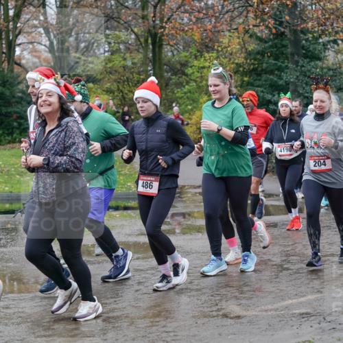 07.12.2025 - St. Pauli X-Mass-Run No. 15 Michael Burmester http://msf.ph/oto/9402955 07.12.2025 10:44:54 Laufen 91, 486, 9, 4190, 204, 414, 1196 meine-sportfotos.de