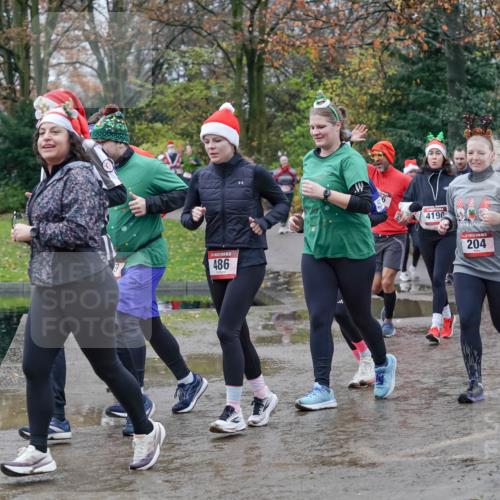 07.12.2025 - St. Pauli X-Mass-Run No. 15 Michael Burmester http://msf.ph/oto/9402956 07.12.2025 10:44:54 Laufen 91, 486, 4190, 204, 414 meine-sportfotos.de