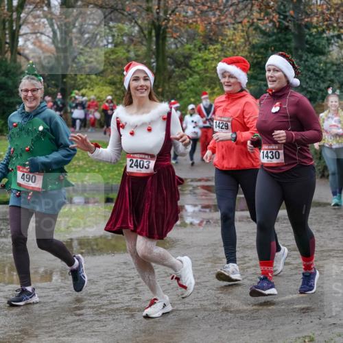07.12.2025 - St. Pauli X-Mass-Run No. 15 Michael Burmester http://msf.ph/oto/9402991 07.12.2025 10:45:02 Laufen 490, 15, 2403, 1429, 1430, 1441 meine-sportfotos.de