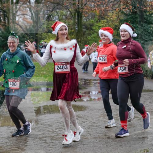 07.12.2025 - St. Pauli X-Mass-Run No. 15 Michael Burmester http://msf.ph/oto/9402992 07.12.2025 10:45:02 Laufen 490, 15, 2403, 1429, 15, 1430, 1441 meine-sportfotos.de