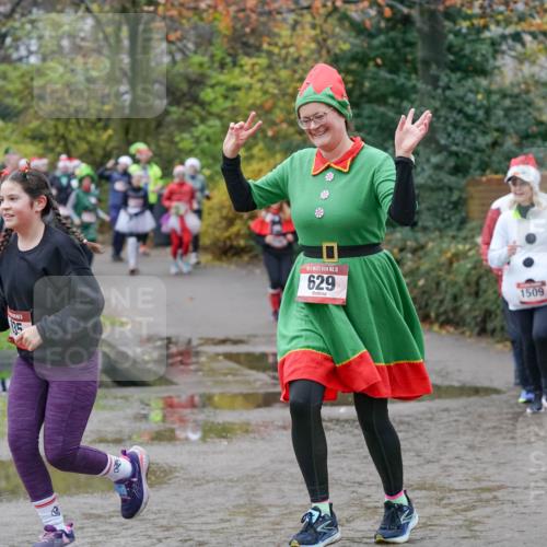 07.12.2025 - St. Pauli X-Mass-Run No. 15 Michael Burmester http://msf.ph/oto/9403017 07.12.2025 10:45:08 Laufen 35, 15, 629, 1509, 476 meine-sportfotos.de