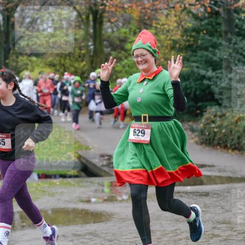 07.12.2025 - St. Pauli X-Mass-Run No. 15 Michael Burmester http://msf.ph/oto/9403019 07.12.2025 10:45:08 Laufen 635, 15, 629, 1509 meine-sportfotos.de