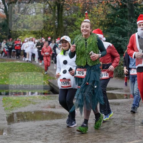 07.12.2025 - St. Pauli X-Mass-Run No. 15 Michael Burmester http://msf.ph/oto/9403031 07.12.2025 10:45:11 Laufen 15, 1509, 476, 910, 1311, 623 meine-sportfotos.de