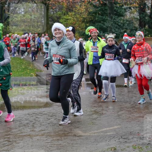 07.12.2025 - St. Pauli X-Mass-Run No. 15 Michael Burmester http://msf.ph/oto/9403062 07.12.2025 10:45:20 Laufen 18, 176, 2006, 1707, 1581, 313, 2742 meine-sportfotos.de