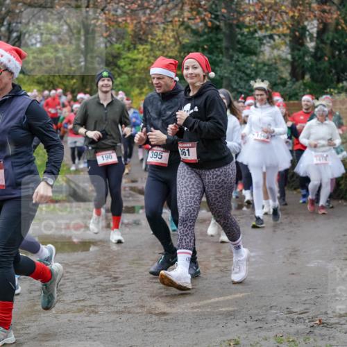 07.12.2025 - St. Pauli X-Mass-Run No. 15 Michael Burmester http://msf.ph/oto/9403080 07.12.2025 10:45:24 Laufen 1587, 190, 361, 395 meine-sportfotos.de