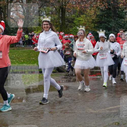 07.12.2025 - St. Pauli X-Mass-Run No. 15 Michael Burmester http://msf.ph/oto/9403096 07.12.2025 10:45:27 Laufen 171, 1565, 414, 1568, 1557, 1619, 1298, 99 meine-sportfotos.de