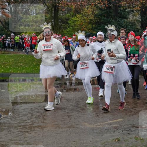 07.12.2025 - St. Pauli X-Mass-Run No. 15 Michael Burmester http://msf.ph/oto/9403097 07.12.2025 10:45:27 Laufen 1565, 1568, 412, 1557, 169, 1619, 1298, 585, 129 meine-sportfotos.de