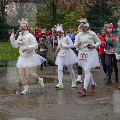 07.12.2025 - St. Pauli X-Mass-Run No. 15 Michael Burmester http://msf.ph/oto/9403101 07.12.2025 10:45:28 Laufen 1568, 1412, xxxx, 1557, 1619, 1619, 1299, 1298, 4585 meine-sportfotos.de