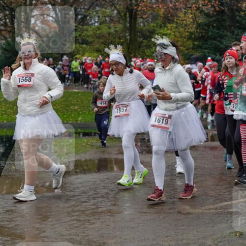 07.12.2025 - St. Pauli X-Mass-Run No. 15 Michael Burmester http://msf.ph/oto/9403104 07.12.2025 10:45:28 Laufen 1568, xxxx, 1557, 1619, 12, 16, 1298, 587, 4585 meine-sportfotos.de