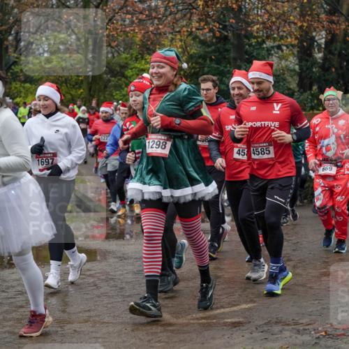 07.12.2025 - St. Pauli X-Mass-Run No. 15 Michael Burmester http://msf.ph/oto/9403106 07.12.2025 10:45:29 Laufen 1557, 1619, 1697, 122, 16, 1298, 45, 4585, 667, 669 meine-sportfotos.de