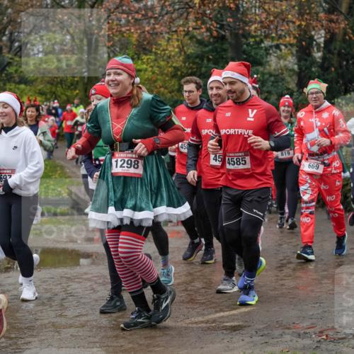 07.12.2025 - St. Pauli X-Mass-Run No. 15 Michael Burmester http://msf.ph/oto/9403108 07.12.2025 10:45:29 Laufen 519, 1697, 1298, 458, 10, 15, 45, 4585, 819, 669, 667 meine-sportfotos.de