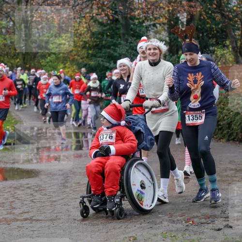 07.12.2025 - St. Pauli X-Mass-Run No. 15 Michael Burmester http://msf.ph/oto/9403137 07.12.2025 10:45:34 Laufen 1477, 1464, 1381, 1376, 12, 15, 1355 meine-sportfotos.de