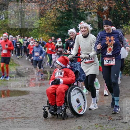 07.12.2025 - St. Pauli X-Mass-Run No. 15 Michael Burmester http://msf.ph/oto/9403138 07.12.2025 10:45:35 Laufen 1477, 1464, 13811, 15, 1376, 154, 1355 meine-sportfotos.de