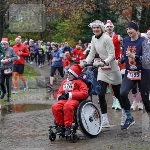07.12.2025 - St. Pauli X-Mass-Run No. 15 Michael Burmester http://msf.ph/oto/9403140 07.12.2025 10:45:35 Laufen 1477, 1464, 15, 1376, 164, 15, 1355 meine-sportfotos.de