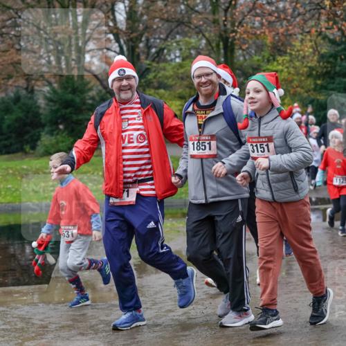 07.12.2025 - St. Pauli X-Mass-Run No. 15 Michael Burmester http://msf.ph/oto/9403171 07.12.2025 10:45:42 Laufen 531, 15, 1851, 15, 3151, 5, 1129, 389 meine-sportfotos.de