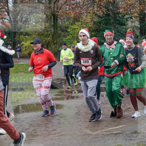 07.12.2025 - St. Pauli X-Mass-Run No. 15 Michael Burmester http://msf.ph/oto/9403173 07.12.2025 10:45:42 Laufen 1107, 15, 389, 402, 166 meine-sportfotos.de